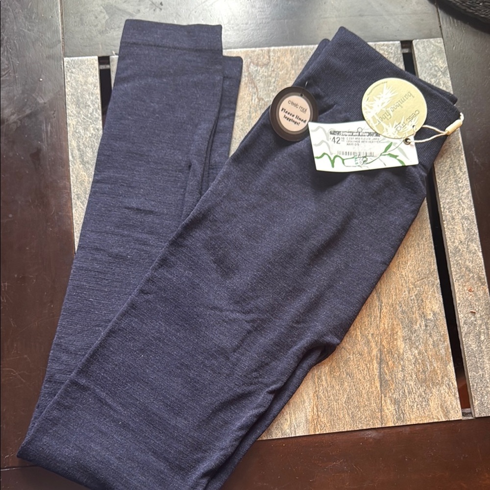 NWT cest moi, one size, FLEECE lined. bamboo fiber Dark Blue Leggings